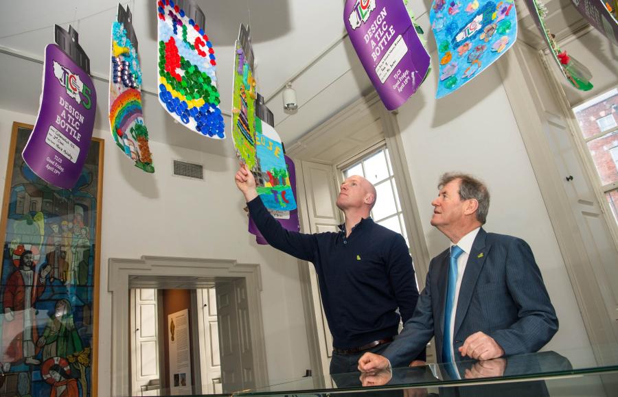 Paul O'Connell and JP McManus look at 'Design A TLC Bottle' entries